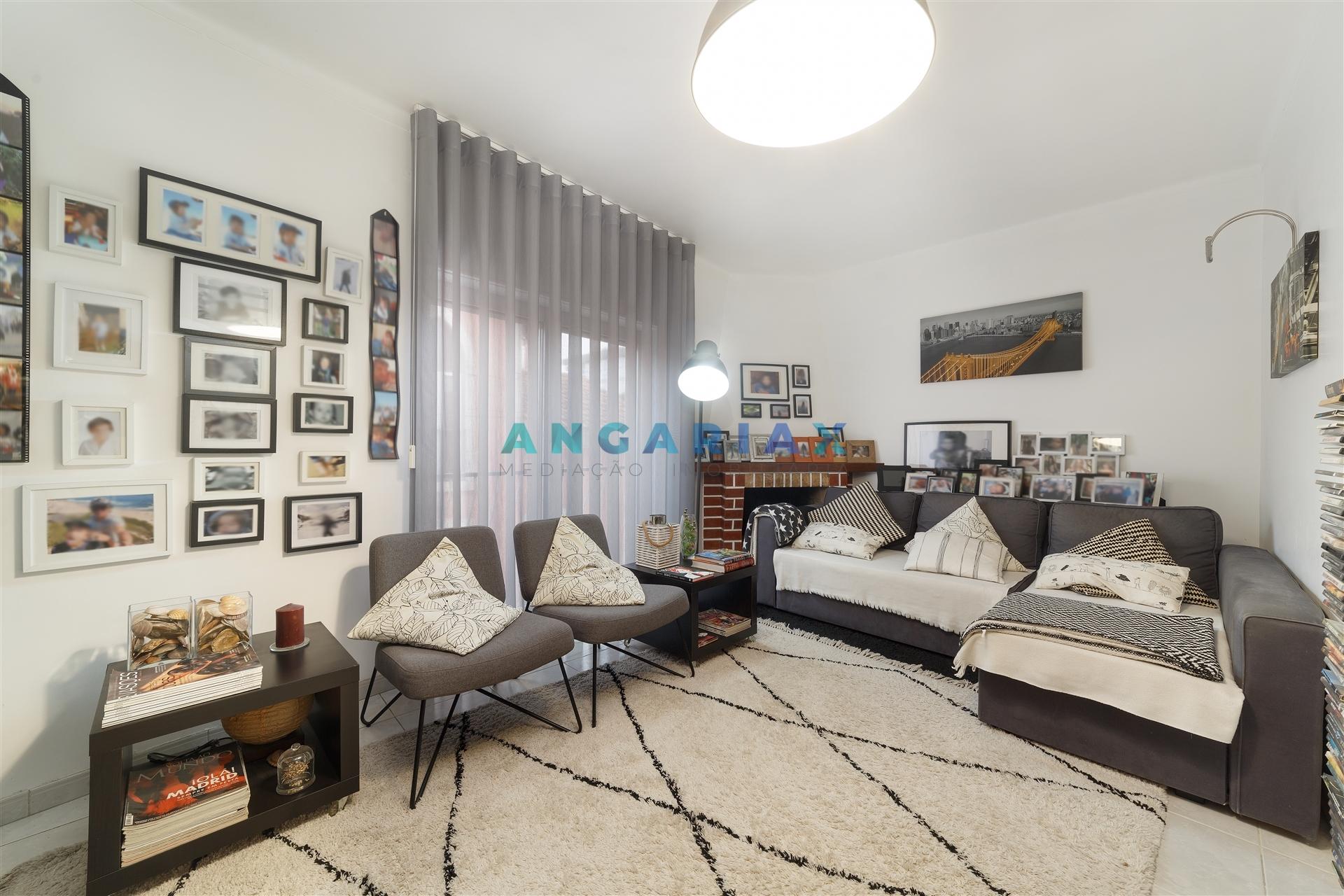 ANG962 - Apartamento T3 para Venda em Leiria