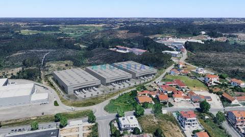 ANG1587 - Terreno com 10ha para Venda em Zona Industrial da Barosa, Leiria