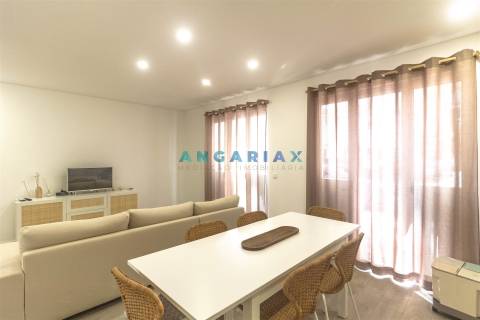 ANG1593 - Apartamento T2 para Venda em Nazaré