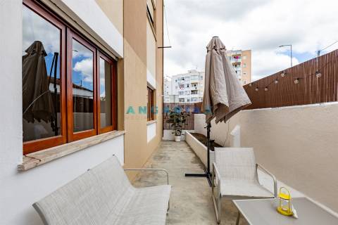 ANG1604 - Apartamento T3 para Venda em Coimbra