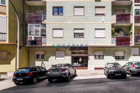 ANG1603 - Apartamento T3 para Venda em Setúbal