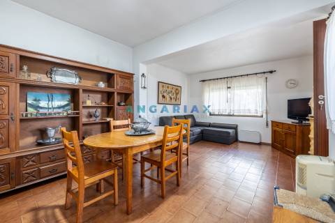 ANG1617 - Moradia T5 para Venda em Vieira de Leiria