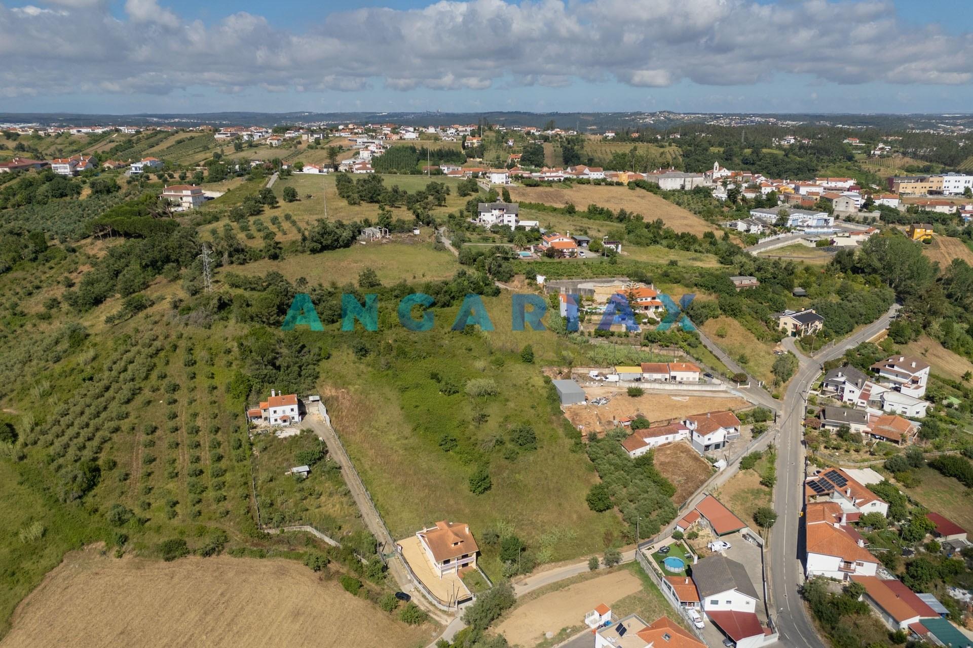 ANG1629 - Terreno para Venda em Barreira, Leiria