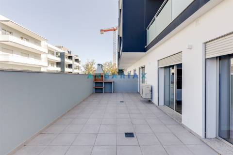 ANG1615 - Apartamento T2 para Venda em Marrazes,  Leiria
