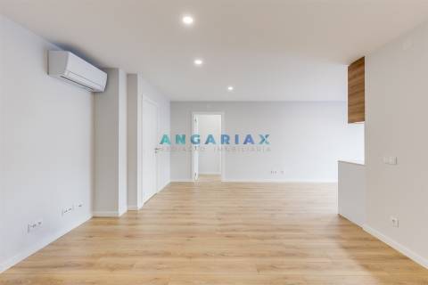ANG1615 - Apartamento T2 para Venda em Marrazes,  Leiria