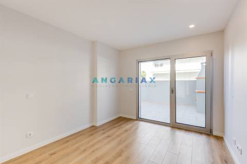 ANG1615 - Apartamento T2 para Venda em Marrazes,  Leiria