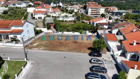 ANG1628 - Terreno para Venda em Ourém