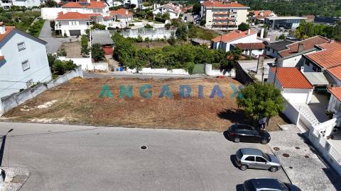 ANG1628 - Terreno para Venda em Ourém
