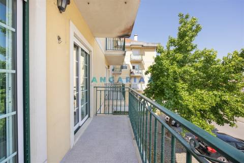 ANG1627 - Apartamento T3 para Venda em Telheiro, Leiria