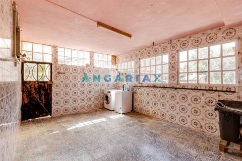 ANG1630 - Moradia T4 para Venda em Alcanede, Santarém