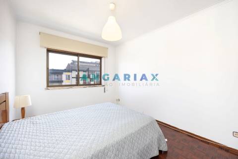 ANG1635 - Apartamento T1 para Arrendamento em Leiria