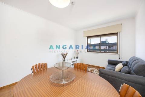 ANG1635 - Apartamento T1 para Arrendamento em Leiria