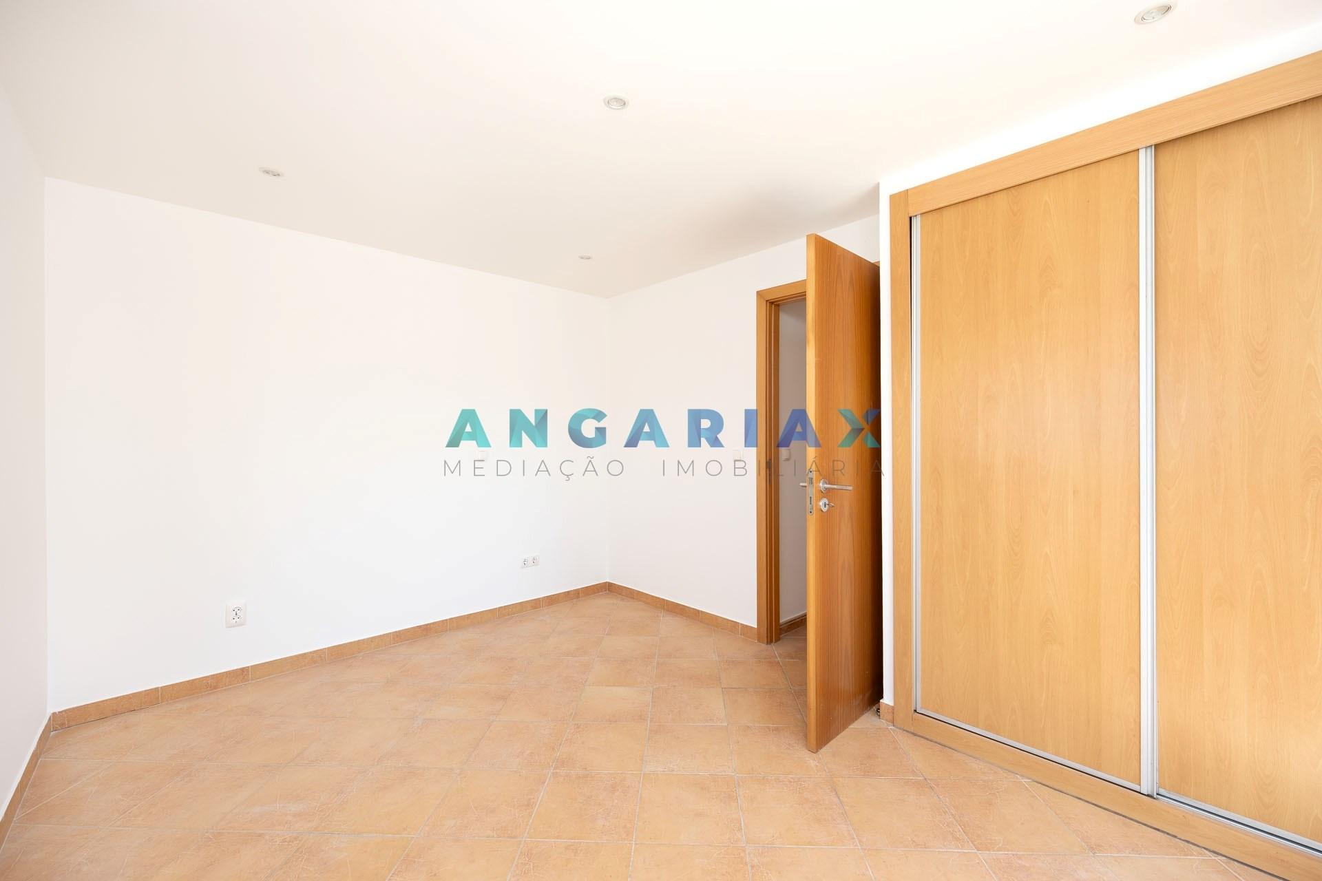 ANG1636 - Moradia T2 para Venda em Chainça