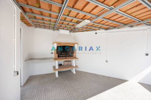 ANG1636 - Moradia T2 para Venda em Chainça