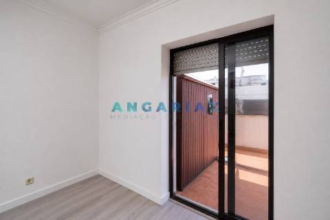 ANG1638 - Apartamento T2 para Venda em Almada, Almada