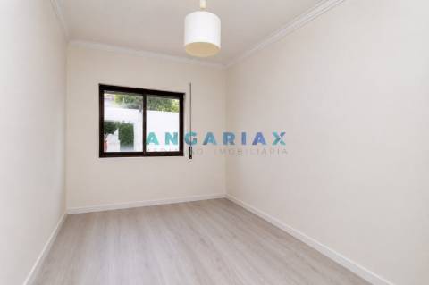 ANG1638 - Apartamento T2 para Venda em Almada, Almada