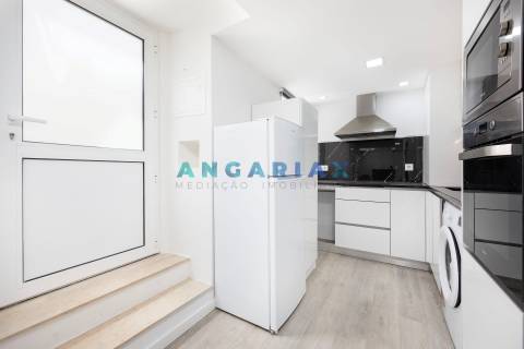 ANG1639 - Apartamento T2 para venda em Sitio da Nazaré, Nazaré