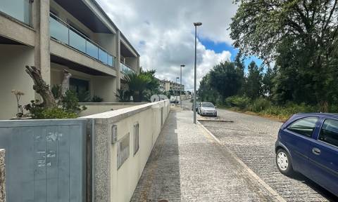 Moradia T4 (Arrendamento) - Nine