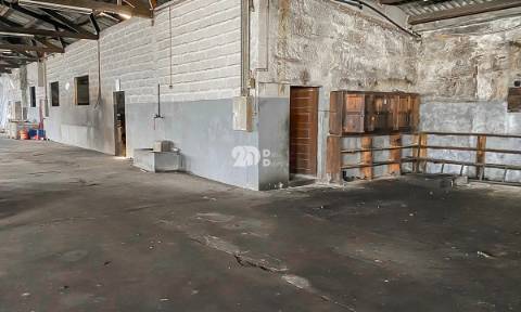 Armazém 1.440m² - Bairro