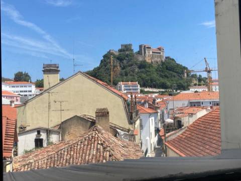 LOJA / Centro Comercial D. Dinis / Investimento / Leiria