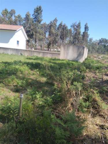 Terreno para construção / 722m2 / Barosa
