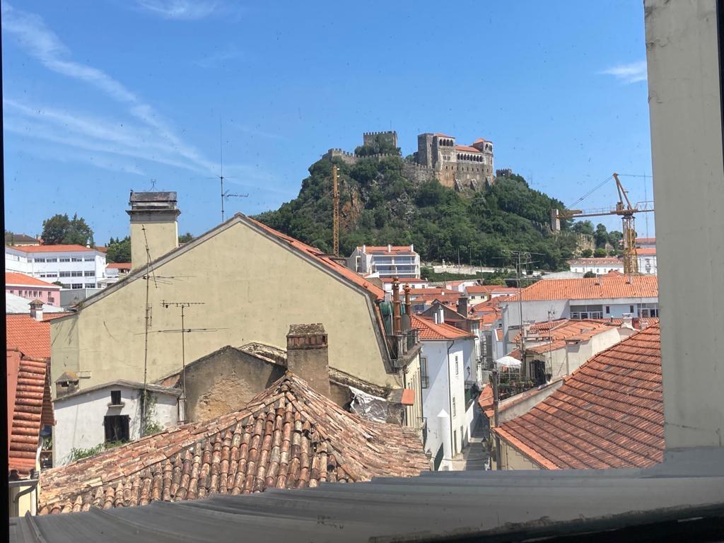 LOJA / Centro Comercial D. Dinis / Investimento / Leiria