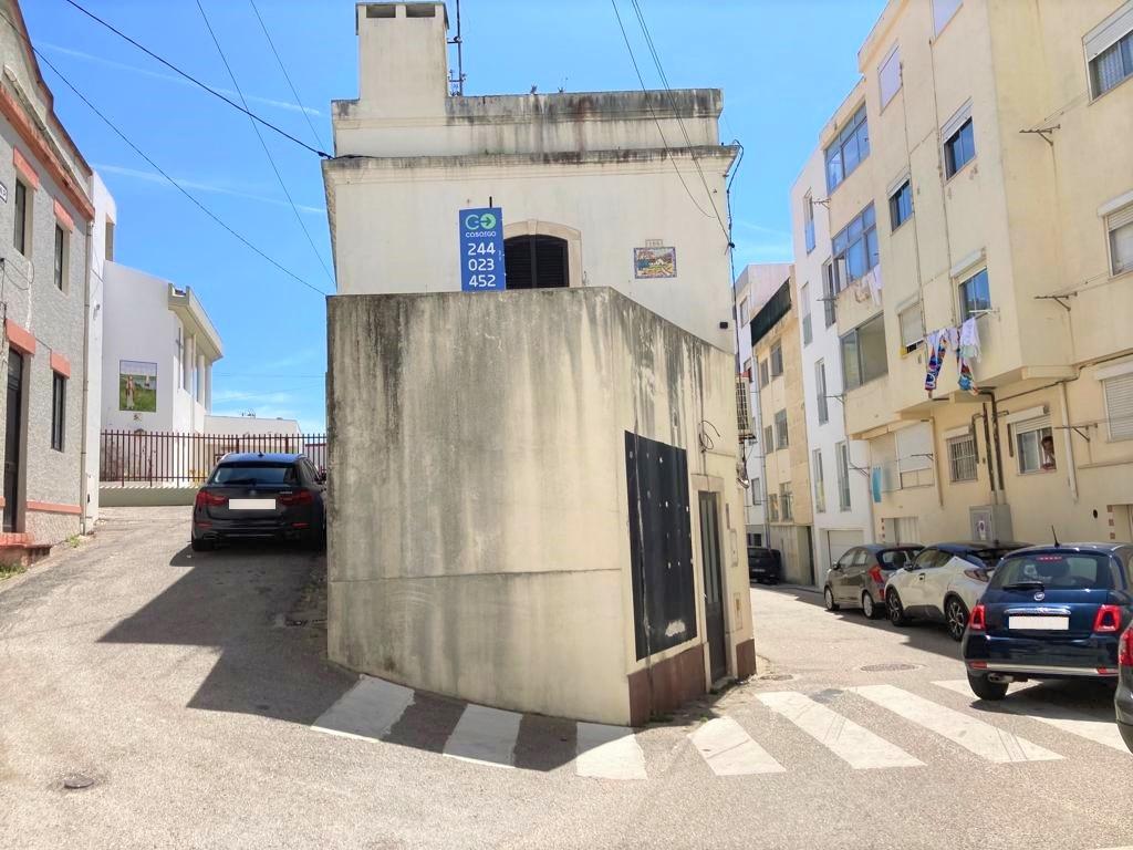 Apartamento T2 / 2 WC / Possibilidade de Duplex / Buarcos
