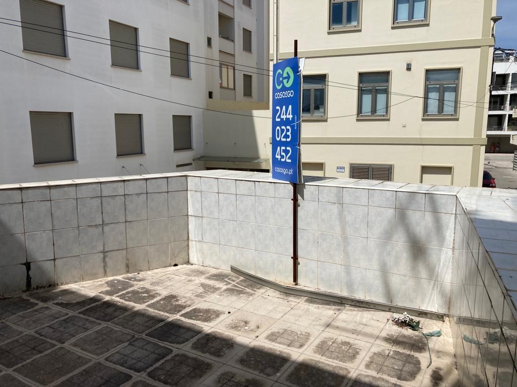 Apartamento T2 / 2 WC / Possibilidade de Duplex / Buarcos