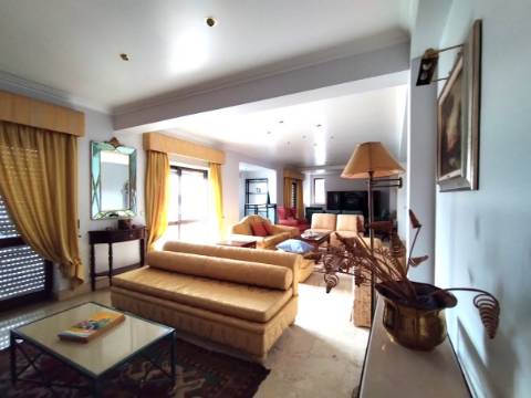 Penthouse/ Marquês de Pombal / Leiria