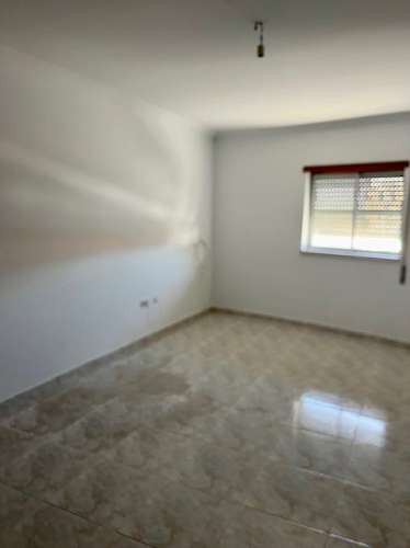 Arrendamento / Apartamento T2 / Casal Galego / Marinha Grande