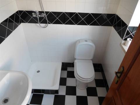Moradia T3 / Condomínio Fechado / Marinha Grande