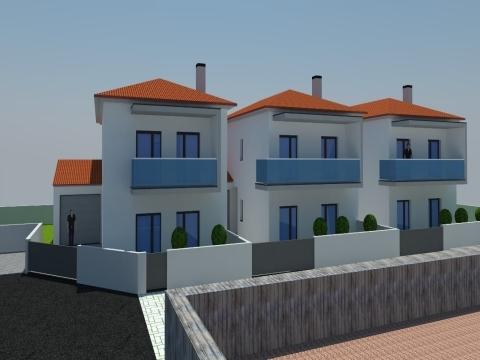 Moradias T3+1 / Garagem / Jardim / Logradouro / Amor / Leiria