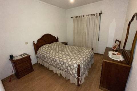 Apartamento T2 / Garagem / Varanda / Gândara dos Olivais / Leiria