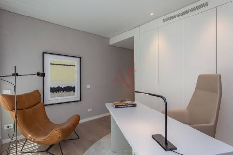Apartamento T1 NOVOS desde 535.000€ no Empreendimento Prata Riverside Village