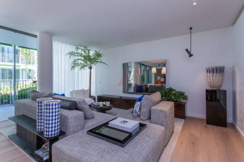 Apartamento T2 NOVOS desde 915.000€ no Empreendimento Prata Riverside Village