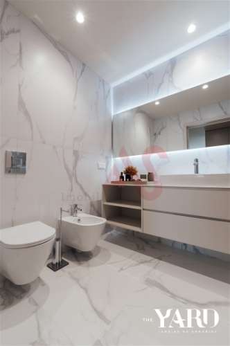 Apartamento T2  com Segurança 24 H, Ginásio, no THE YARD NEXT JARDINS D’ARRÁBIDA, Vila Nova de Gaia