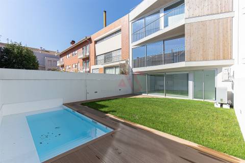 Moradia T4  de Luxo em pleno coração de Aveiro - Aceitamos Permuta