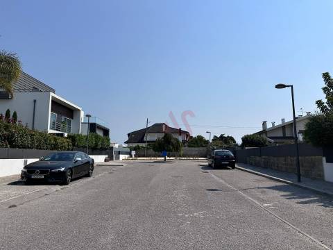 Terreno para construção com 394,60 m2  em Aradas, Aveiro