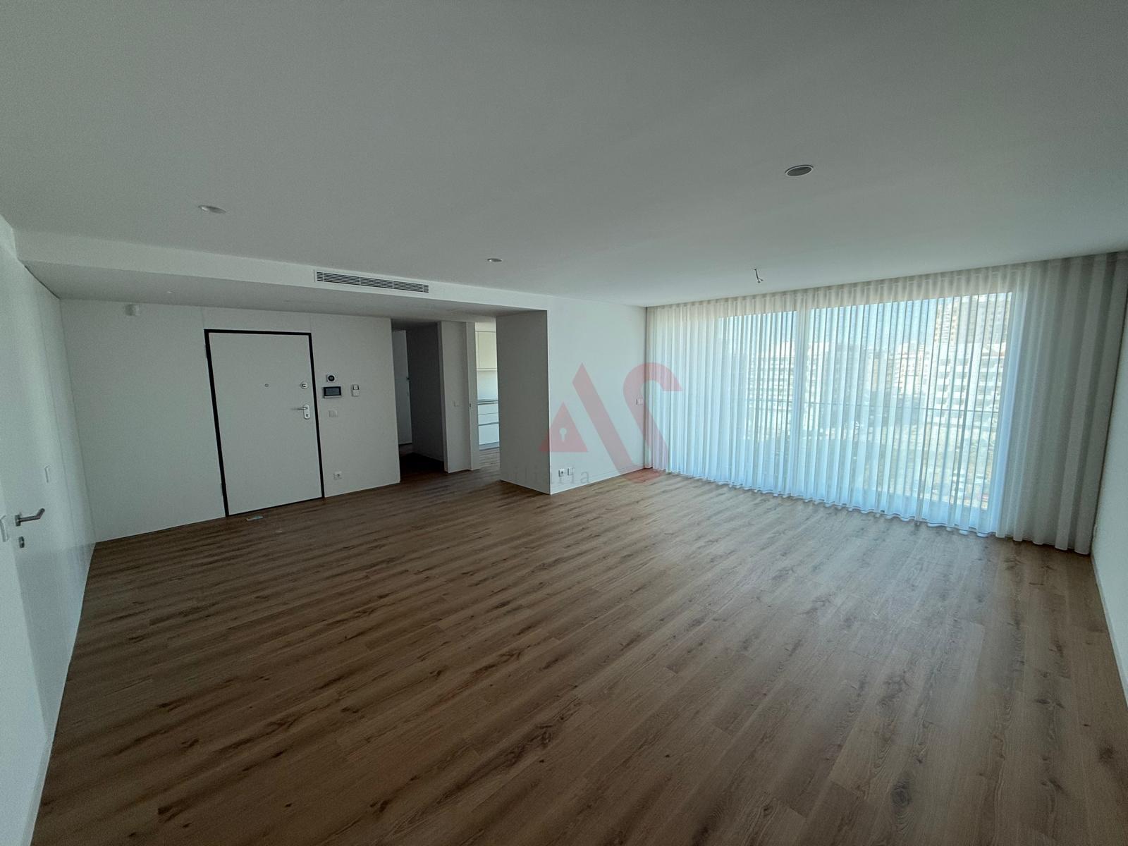 Apartamento T3 NOVO no Edifício ELSA Fonte Nova em Aveiro