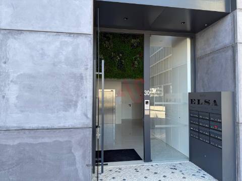 Apartamento T4 DUPLEX NOVO no Edifício ELSA Fonte Nova em Aveiro