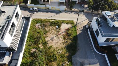 Terreno para Construção – Lote 19 - Excelente Oportunidade em Odivelas!