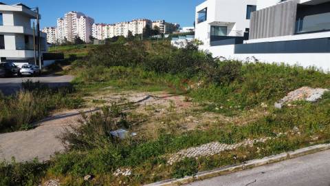 Terreno para Construção – Lote 20 - Excelente Oportunidade em Odivelas!
