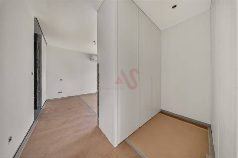 Apartamento T2 no empreendimento Espinho Beach Residendes em Espinho