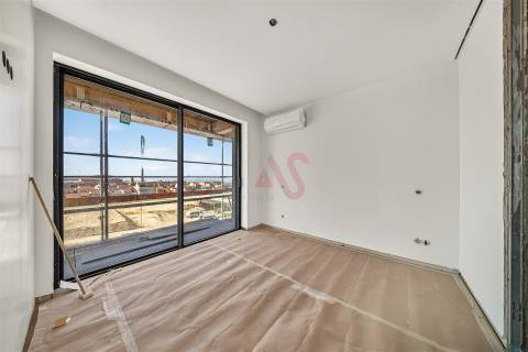 Apartamento T2 no empreendimento Espinho Beach Residendes em Espinho