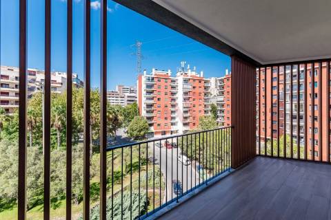 Apartamento T3 NOVO na Urbanização Colinas do Cruzeiro, em Odivelas