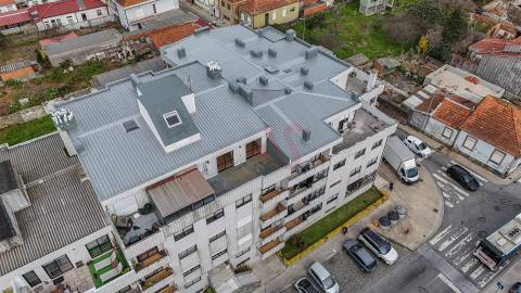 T2 totalmente renovado em Custóias, Matosinhos