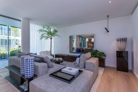 Apartamento T0 NOVOS desde 490.000€ no Empreendimento Prata Riverside Village
