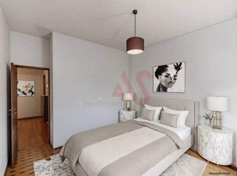 Apartamento T3 Totalmente Renovado em Paranhos, Porto