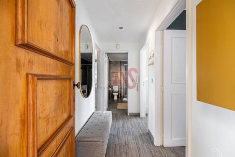 Apartamento T1 Renovado | Mobilado e Equipado | São Mamede de Infesta