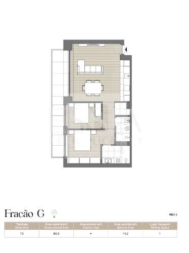 Apartamento T2 com Varanda de 14,2 m² no Serralves 239